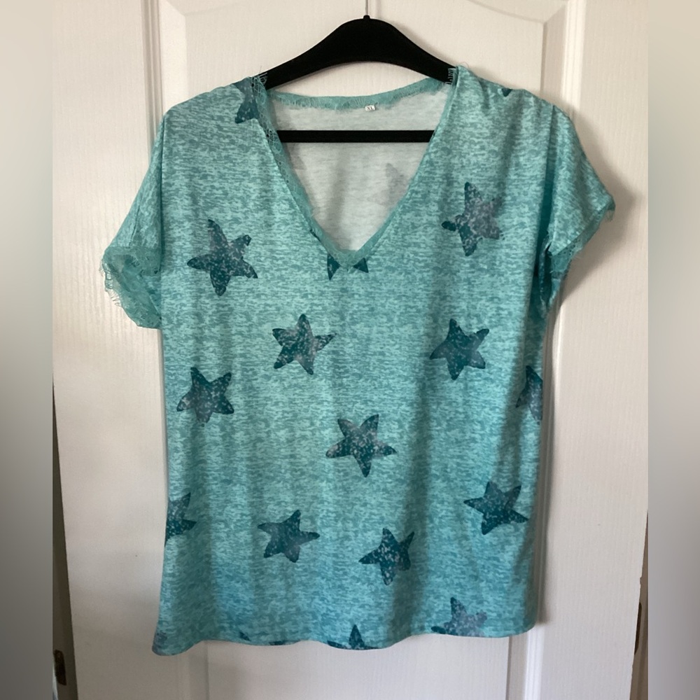 Starfish tee, short sleeves, V neck, XL